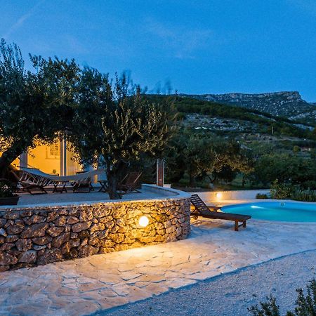 Holiday home Zlatni san - couples favorite gem - private pool Bol Extérieur photo