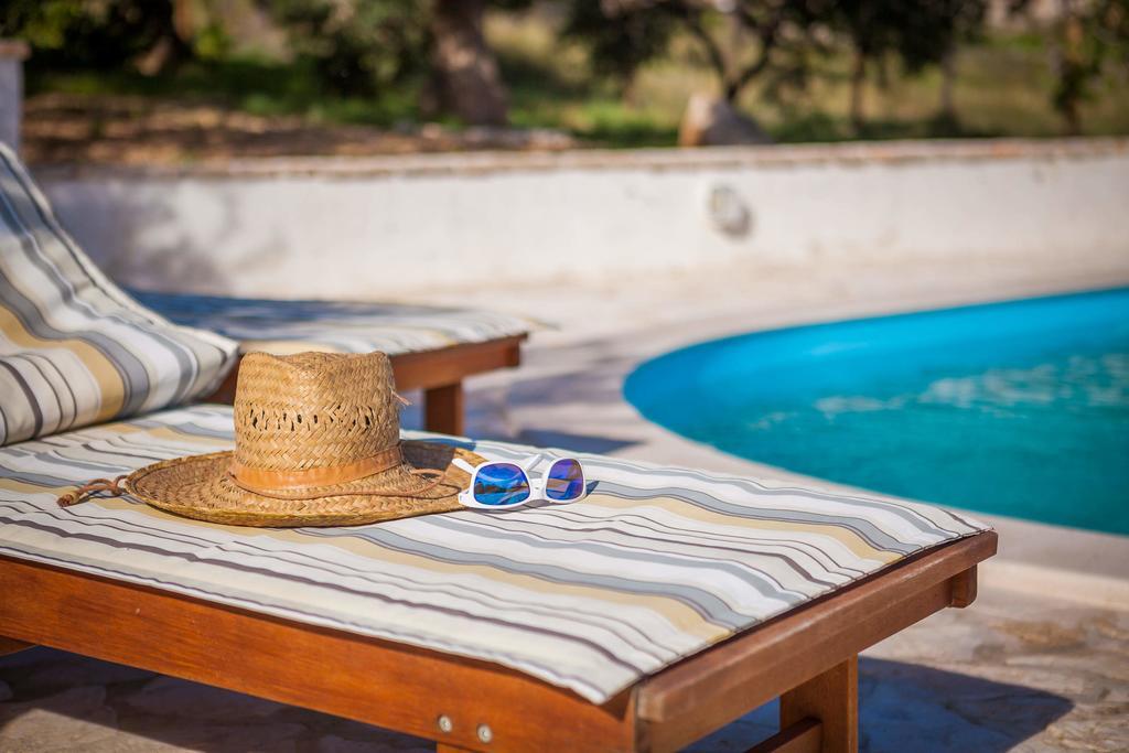Holiday home Zlatni san - couples favorite gem - private pool Bol Chambre photo
