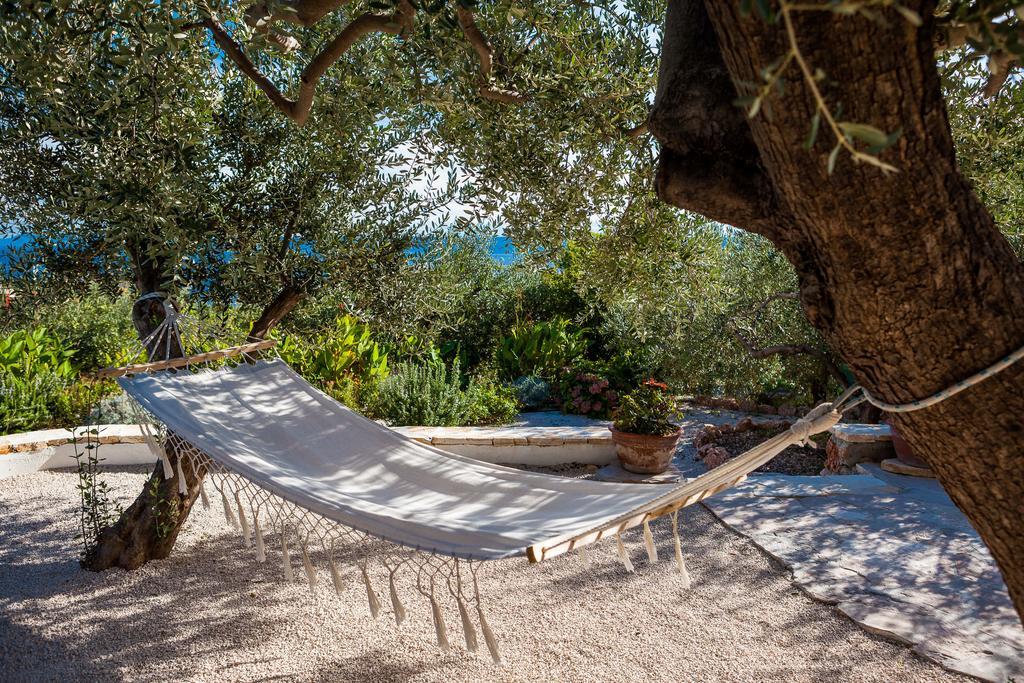 Holiday home Zlatni san - couples favorite gem - private pool Bol Chambre photo