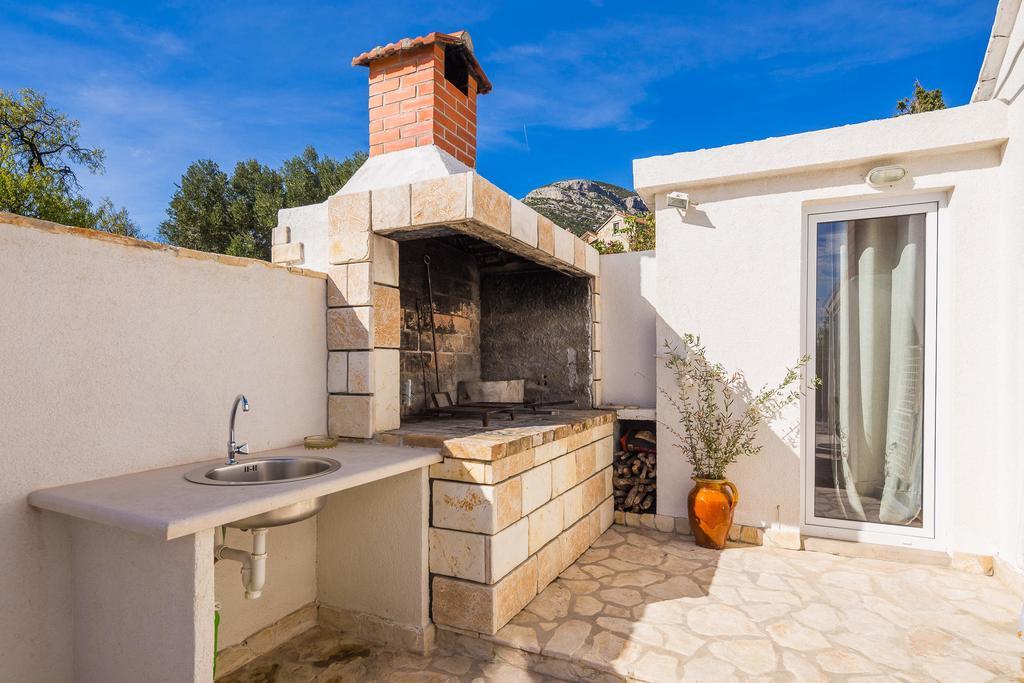 Holiday home Zlatni san - couples favorite gem - private pool Bol Chambre photo